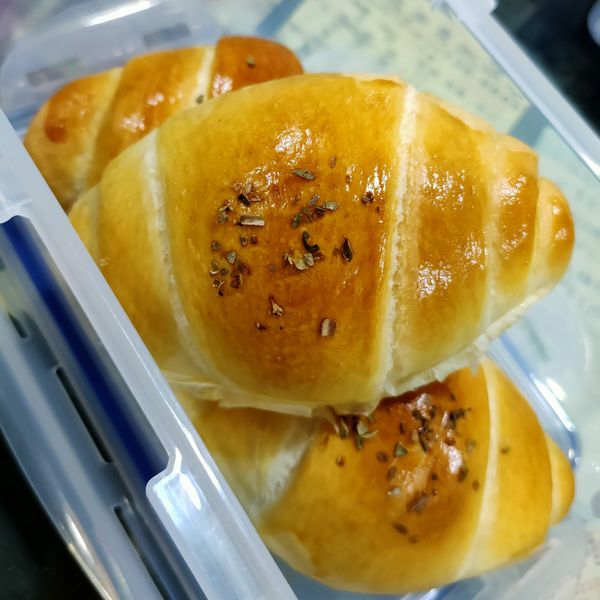 「好乖的小胖子」日式鹹香乳酪餐包卷：傻咪❤️ 一起做