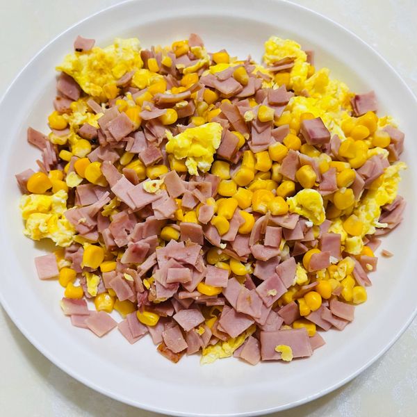 火腿玉米蛋：玥伶 一起做