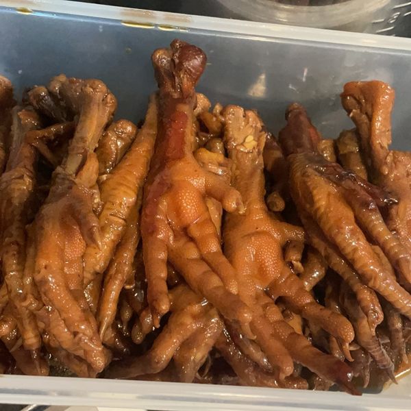簡單滷雞腳凍 : 文文.一起做