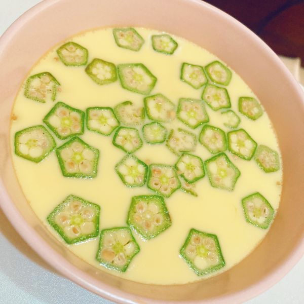 秋葵蒸蛋【電鍋料理】 : 四月桐寶寶一起做