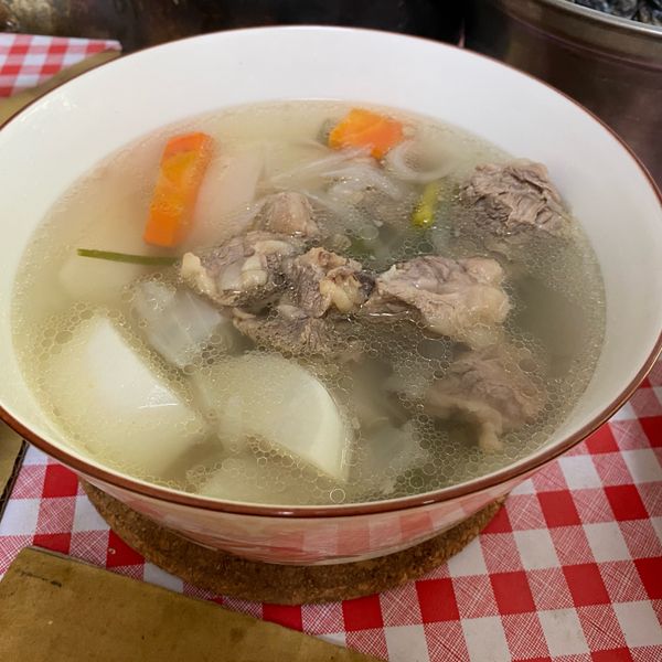 清燉牛肉湯（電鍋版）：Ann 一起做