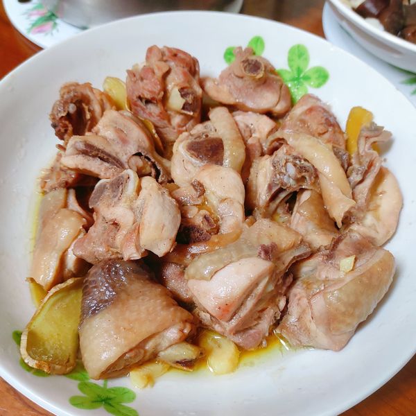 香炒雞腿肉：楊旻芸 一起做