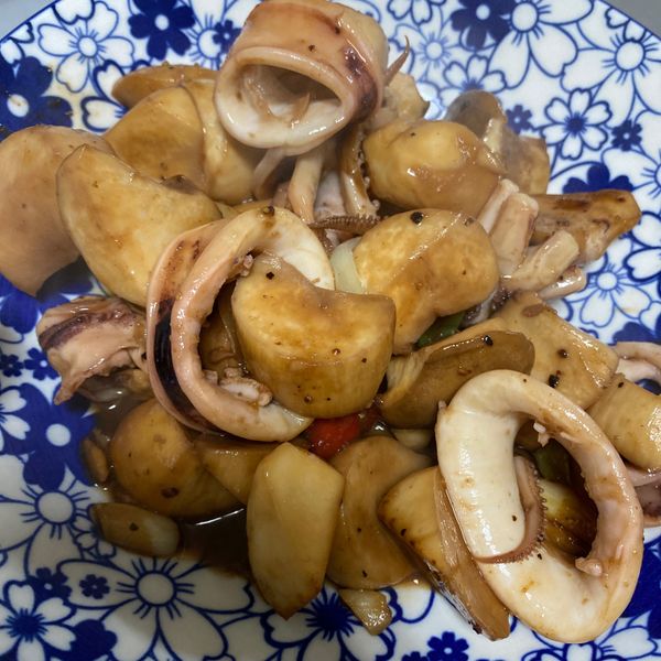 醬炒花枝 : Emily Liu一起做