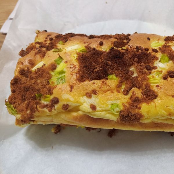 青蔥肉鬆蛋糕捲：Lesley Chung 一起做