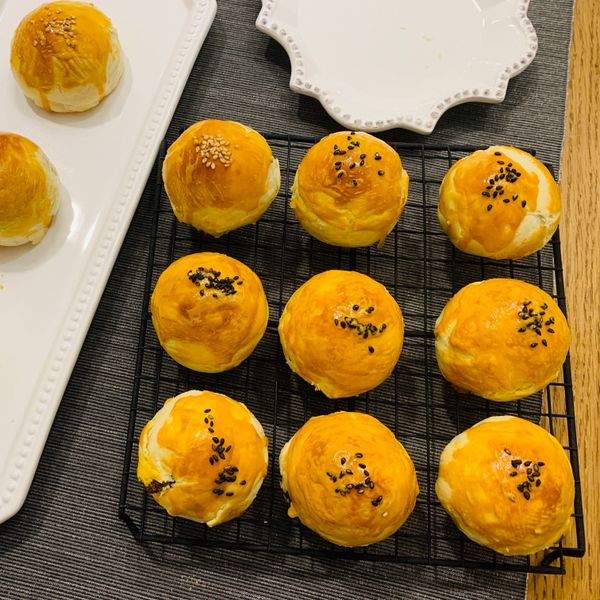 蛋黃酥 : Reico's lab一起做