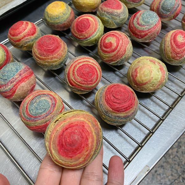 彩色蛋黃酥 : 林貝貝一起做