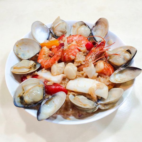 海味滿滿滿的義式海鮮燉飯 : 小芋圓一起做