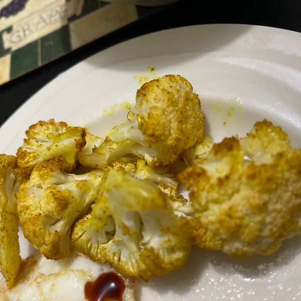 香烤花椰菜（簡單快速便當下酒菜）：華華 一起做