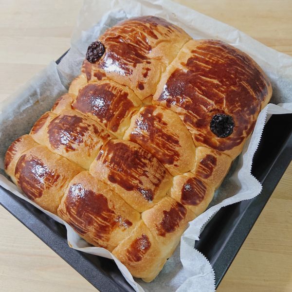 ♥PinchMyBelly♥ 養樂多奶油小餐包 : LaiFangYi一起做