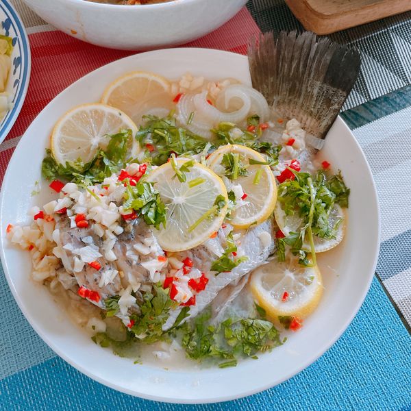 [海鮮]泰式清蒸檸檬魚 : Yu Chien一起做