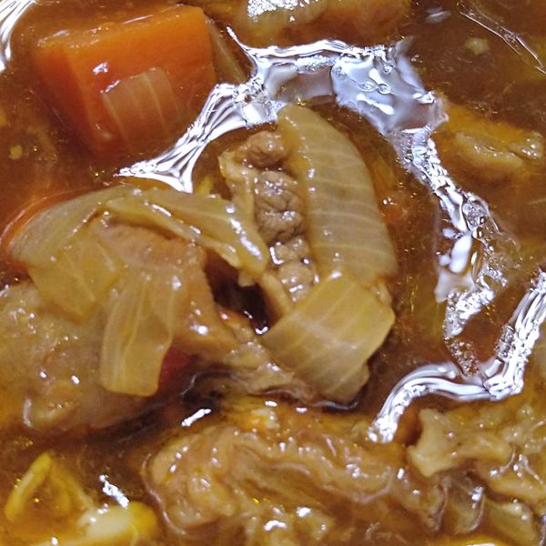 紅燒牛腩燴飯：YL Wang 一起做