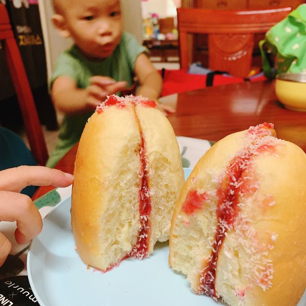 古早味草莓麵包 : 啾啾食控一起做