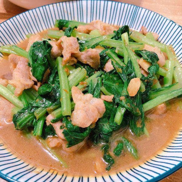 沙茶豬肉炒油菜 : zona一起做