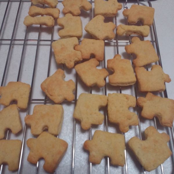 小小眼睛肥媽咪o(≧﹏≦)o愛心起司餅乾：黃慧紋 一起做