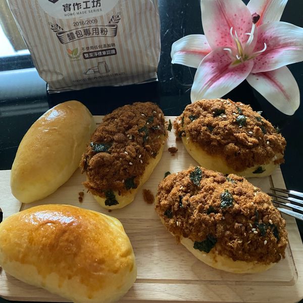 滿滿肉鬆の肉鬆麵包（青蔥/海苔） : merry一起做