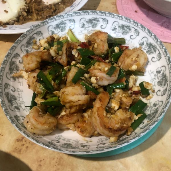 香蒜金沙蝦：吳佳穎 一起做