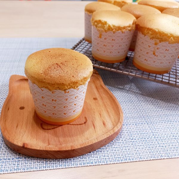 雙倍製作戚風杯子蛋糕（18杯） : 藍斯一起做