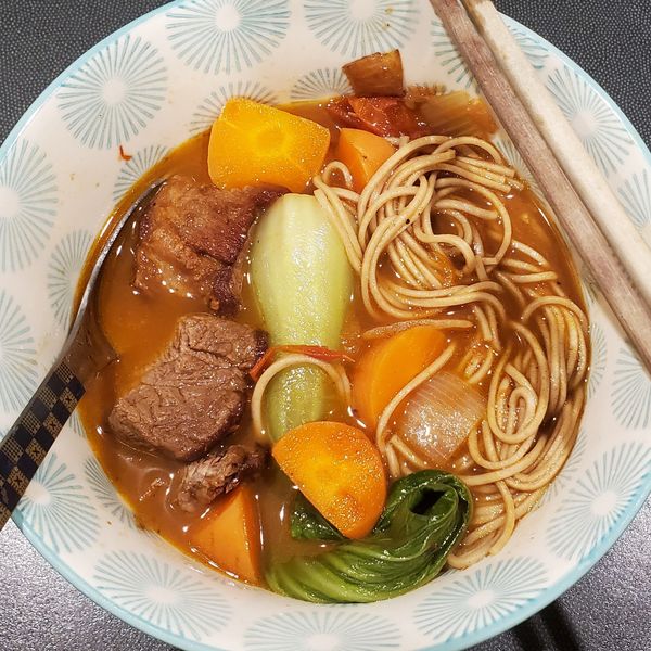 紅燒番茄牛肉湯《紅燒番茄牛肉麵》：Icyy Ngan 一起做