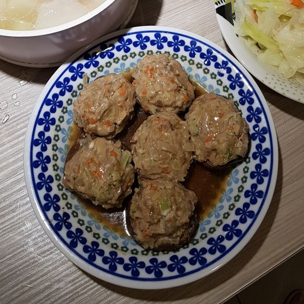 香菇鑲肉 : 安柏兒一起做