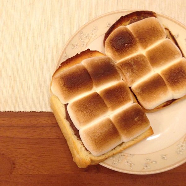 CDE 烤棉花糖抺荼土司：Vivian 一起做