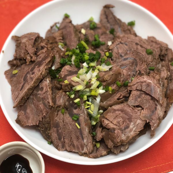 懶人家常料理-鑄鐵鍋滷牛腱(免滷包) : Kelly Liang一起做