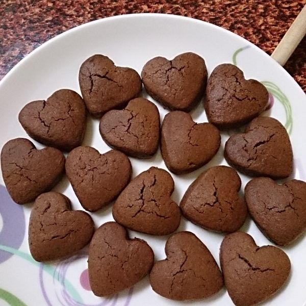 【阿不's廚房】小烤箱做巧克力餅乾(另有大烤箱版) : 黃芷婷一起做