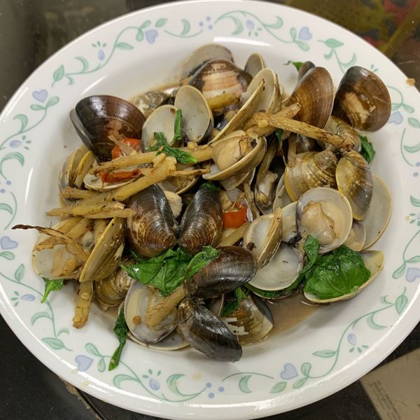 九層塔蛤蜊👍🏻超下飯：不會游泳的魚 一起做