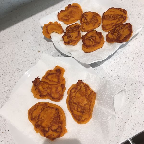 地瓜餅：ZiZi 一起做