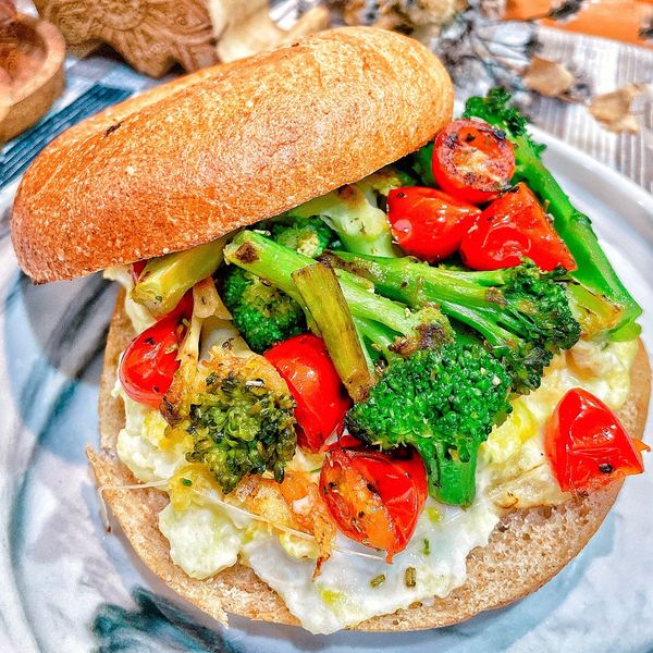 青花筍起司嫩蛋貝果三明治 : Josephine一起做