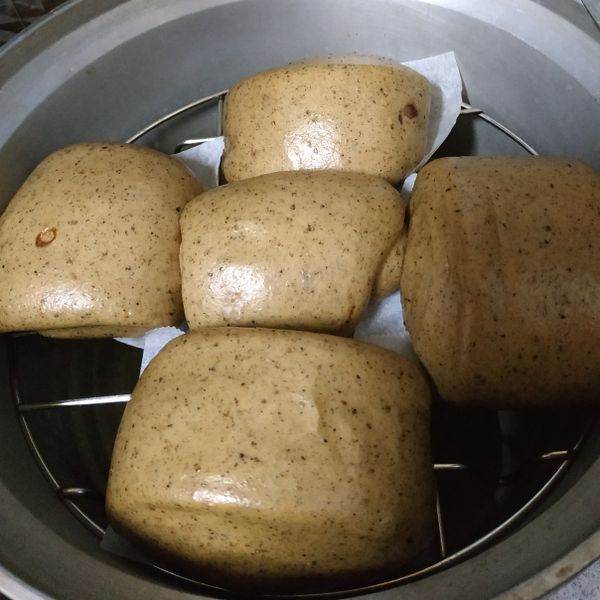 麵包機版。黑糖鮮奶饅頭（老麵可加可不加：Sylvia Melody Sh 一起做