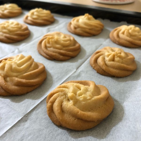 奶油擠花曲奇餅乾 : 阿慧一起做