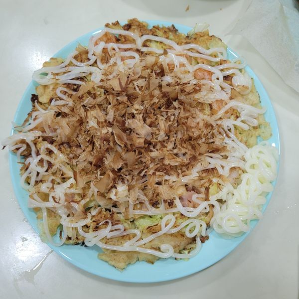 大阪燒（お好み焼き）：伊君鄭 一起做