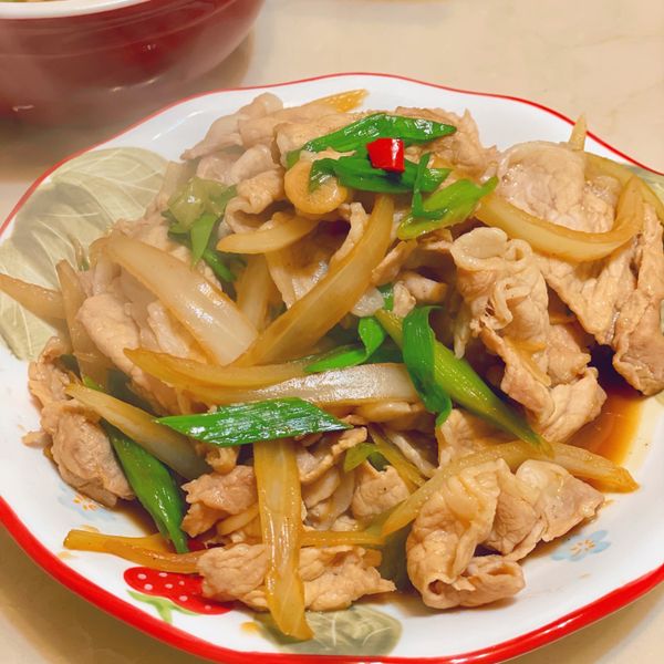 蒜苗炒松阪豬 : 慕晴一起做