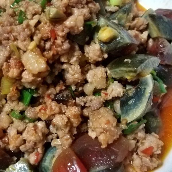 麻婆皮蛋 : 張銀真一起做