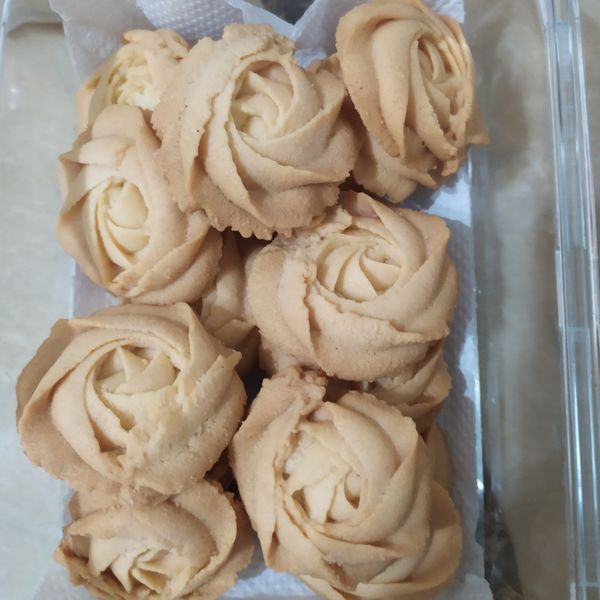 玫瑰曲奇餅乾（原味）：Lon  Kin 一起做