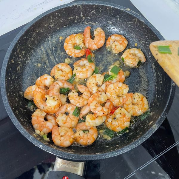 奶油蒜炒蝦仁 : Nicole一起做