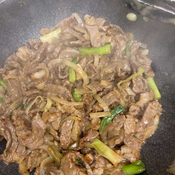 蔥爆牛肉 : Jo Kuan一起做