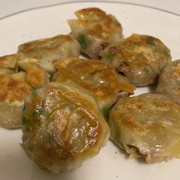 一口吃迷你蔥肉餡餅 : 墨小辰一起做