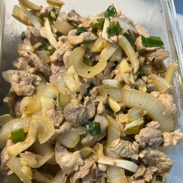 洋蔥炒豬肉 : Minnn一起做
