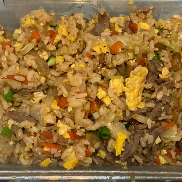 牛肉蛋炒飯:琪 一起做