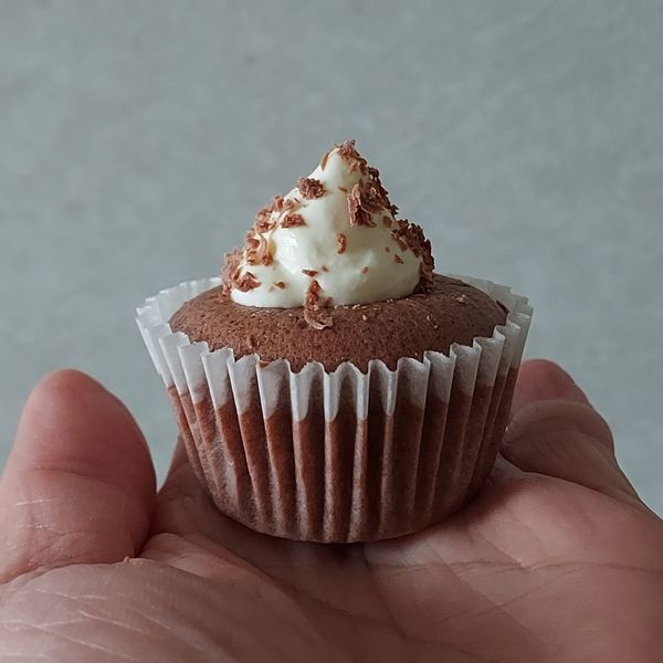 【情人節】巧克力杯子蛋糕 : 新手媽咪一起做