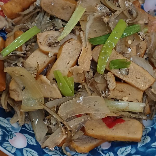 小魚乾辣炒豆干 : Pon Pon Lee一起做