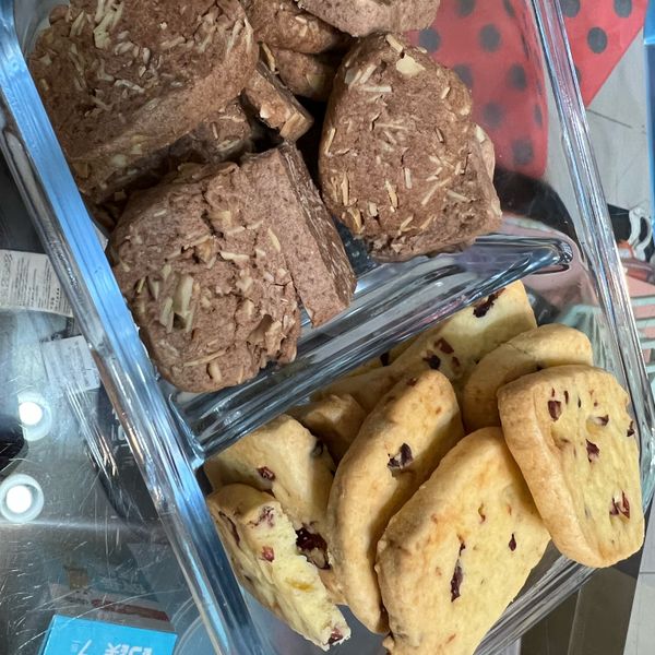 原味蔓越莓餅乾+可可杏仁餅乾（氣炸） : Ying Jing Huang一起做