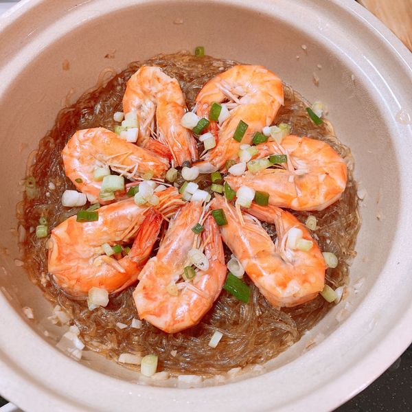 鮮蝦粉絲煲：圈穎 一起做