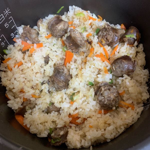 蠔油香腸煲飯[超快速版]：Ching 一起做