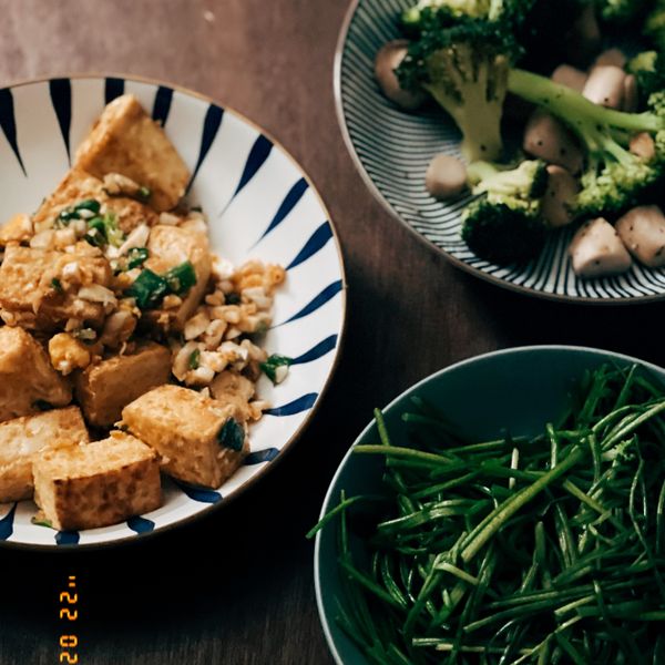 金沙雞蛋豆腐:楊樂多 一起做