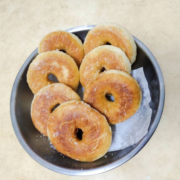 甜甜圈 : 魷魚一起做