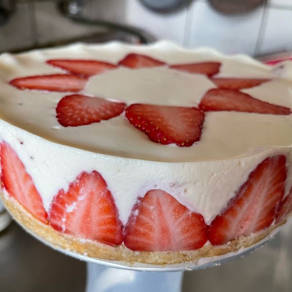 免烤箱～超濃郁 草莓生乳酪蛋糕 : 鄭淑鈴一起做