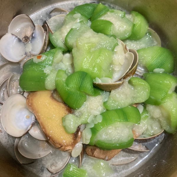 絲瓜蛤蜊 : 樂樂一起做