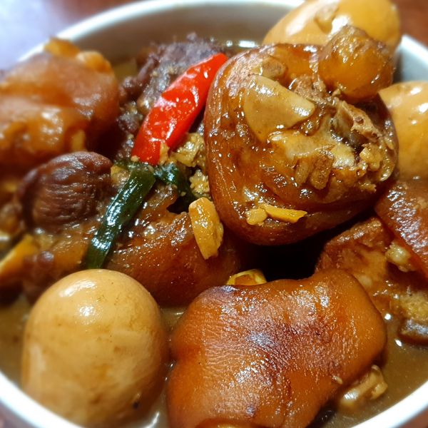 冰糖燒豬腳 : 邱惠玲一起做